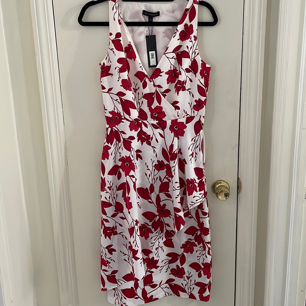 Banana Republic White and Red Floral Midi Dress